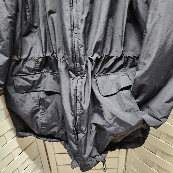 Land's End Squall Winter Coat - Picture 6 of 13